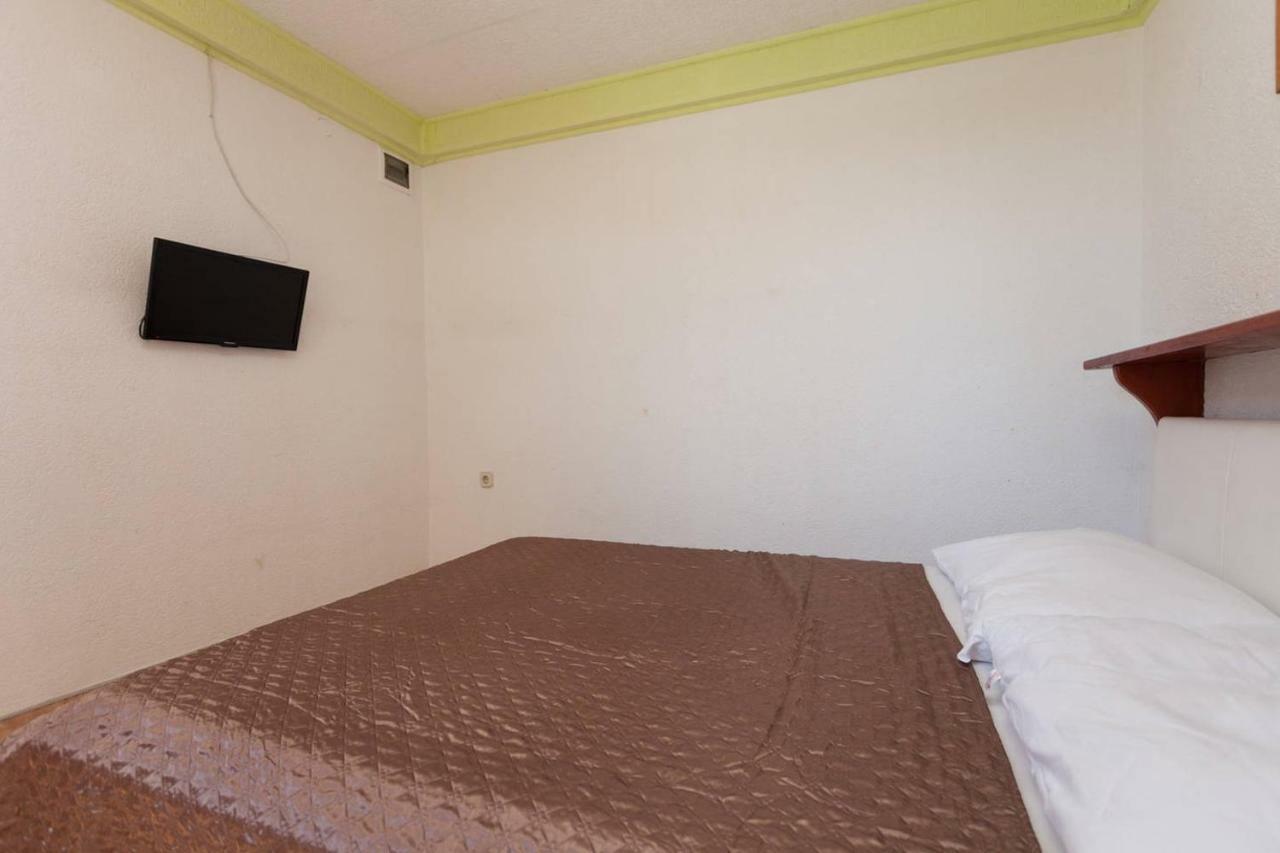 Apartmani Antonella Premantura Exterior foto