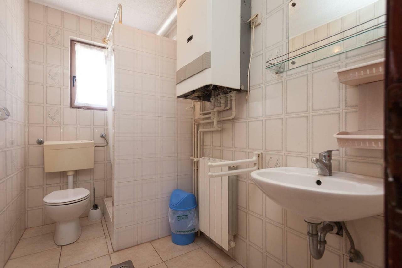 Apartmani Antonella Premantura Exterior foto