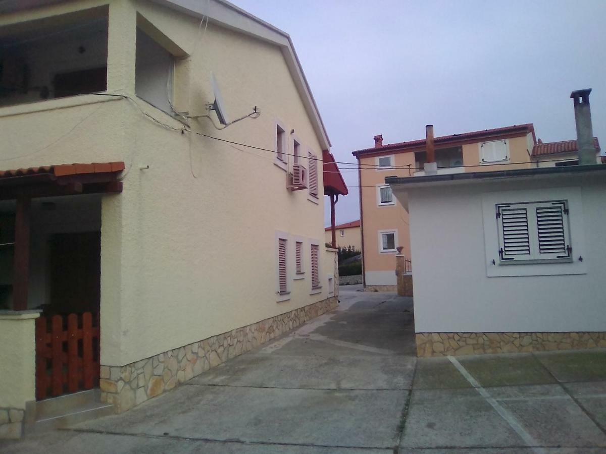 Apartmani Antonella Premantura Exterior foto