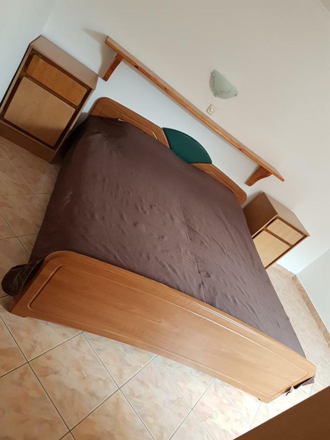 Apartmani Antonella Premantura Exterior foto